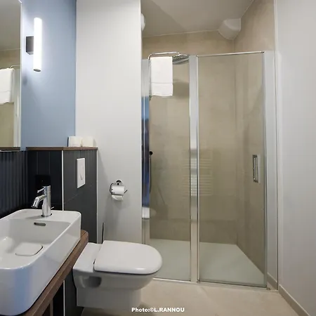 Quality Hotel La Marebaudiere Vannes Centre Exterior photo