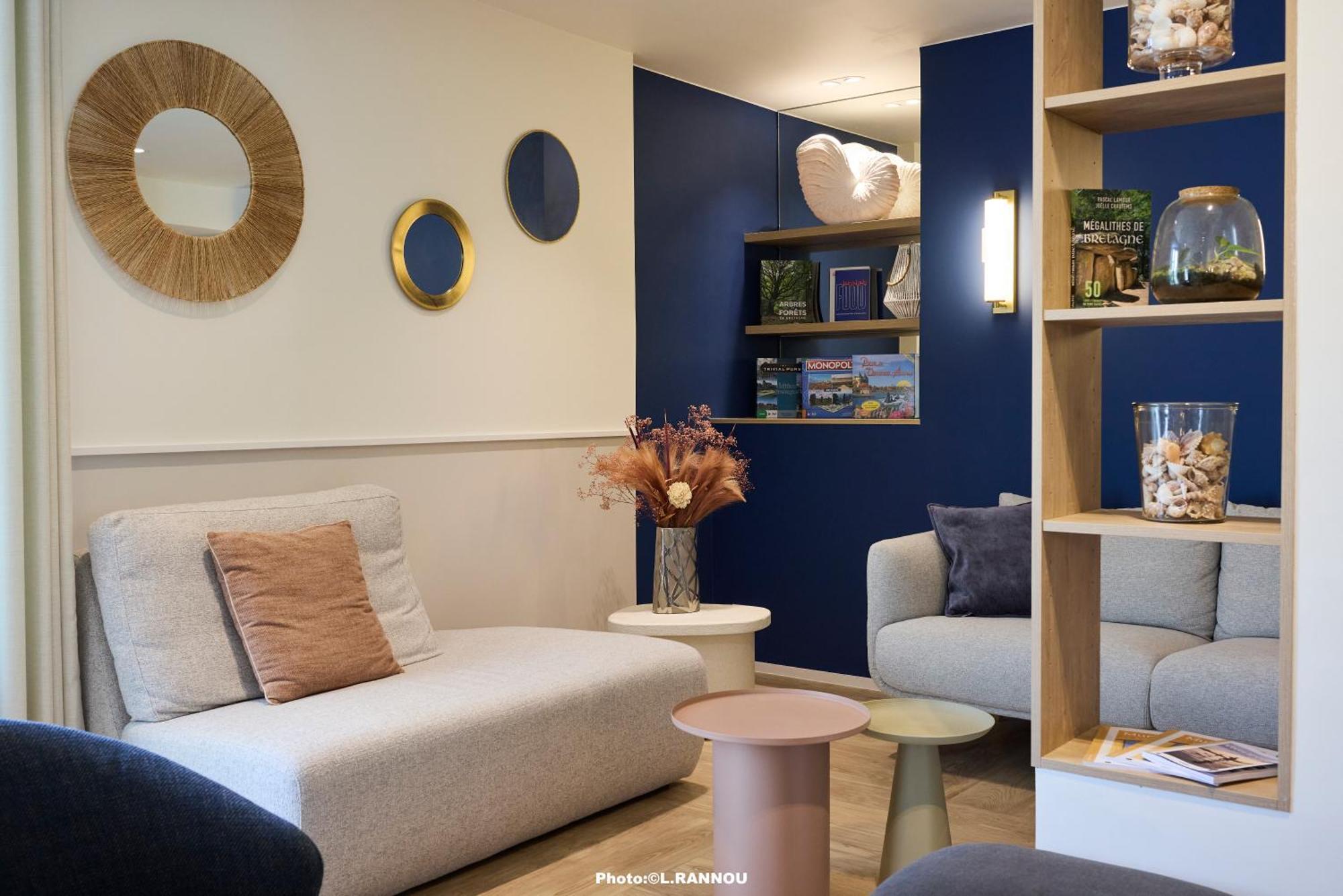 Quality La Marebaudiere Centre Hotel 4*