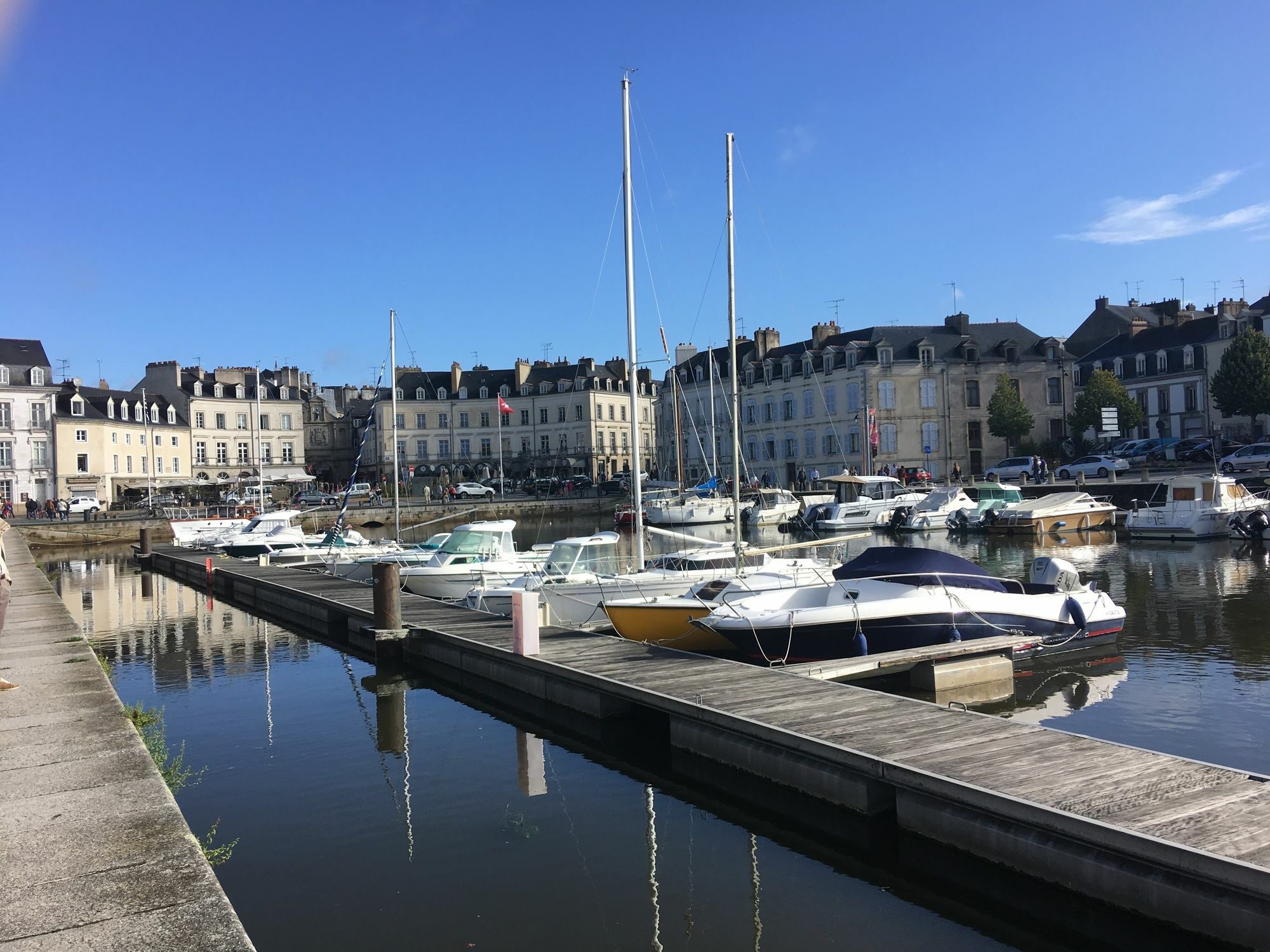 Quality La Marebaudiere Centre Hotel